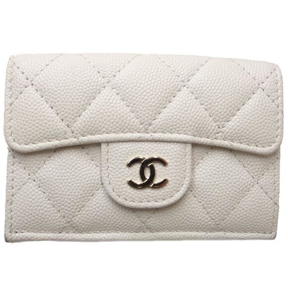 CHANEL White Caviar Leather Wallet - Picture 2 of 10